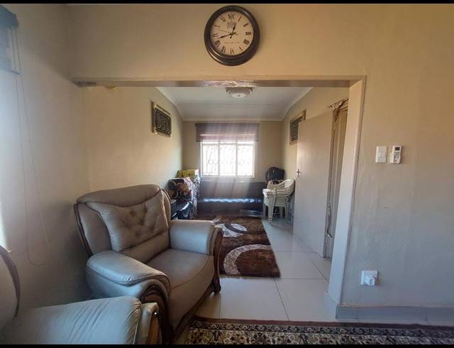 3 BEDROOM HOUSE FOR SALE IN LAUDIUM